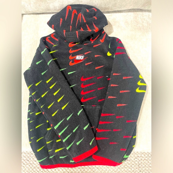 Nike Other - ⚫️🔴 Nike Fleece Pull-Over Hoody 🔴⚫️